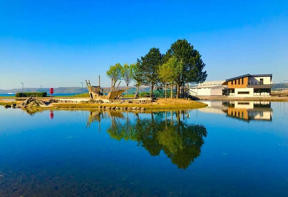 Bunnahabhain 5 - Farm Stay - Stunning Sea And Rural Views Stranraer Dış mekan fotoğraf